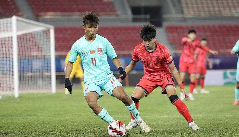 亚洲国家队在比赛中展现出色实力
