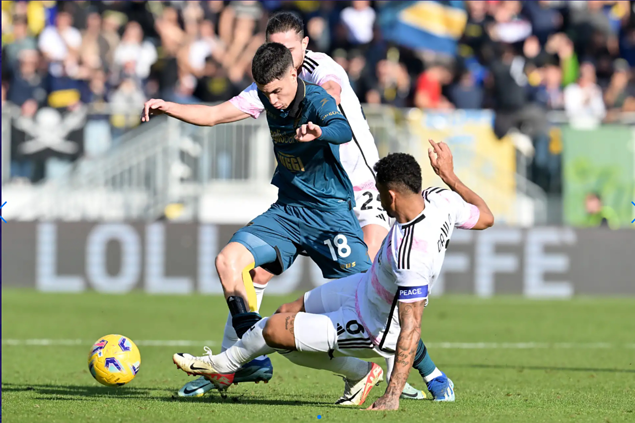 关于尤文图斯客场不敌对手,积分榜位置动摇的信息 关于尤文图斯客场不敌对手,积分榜位置动摇的信息