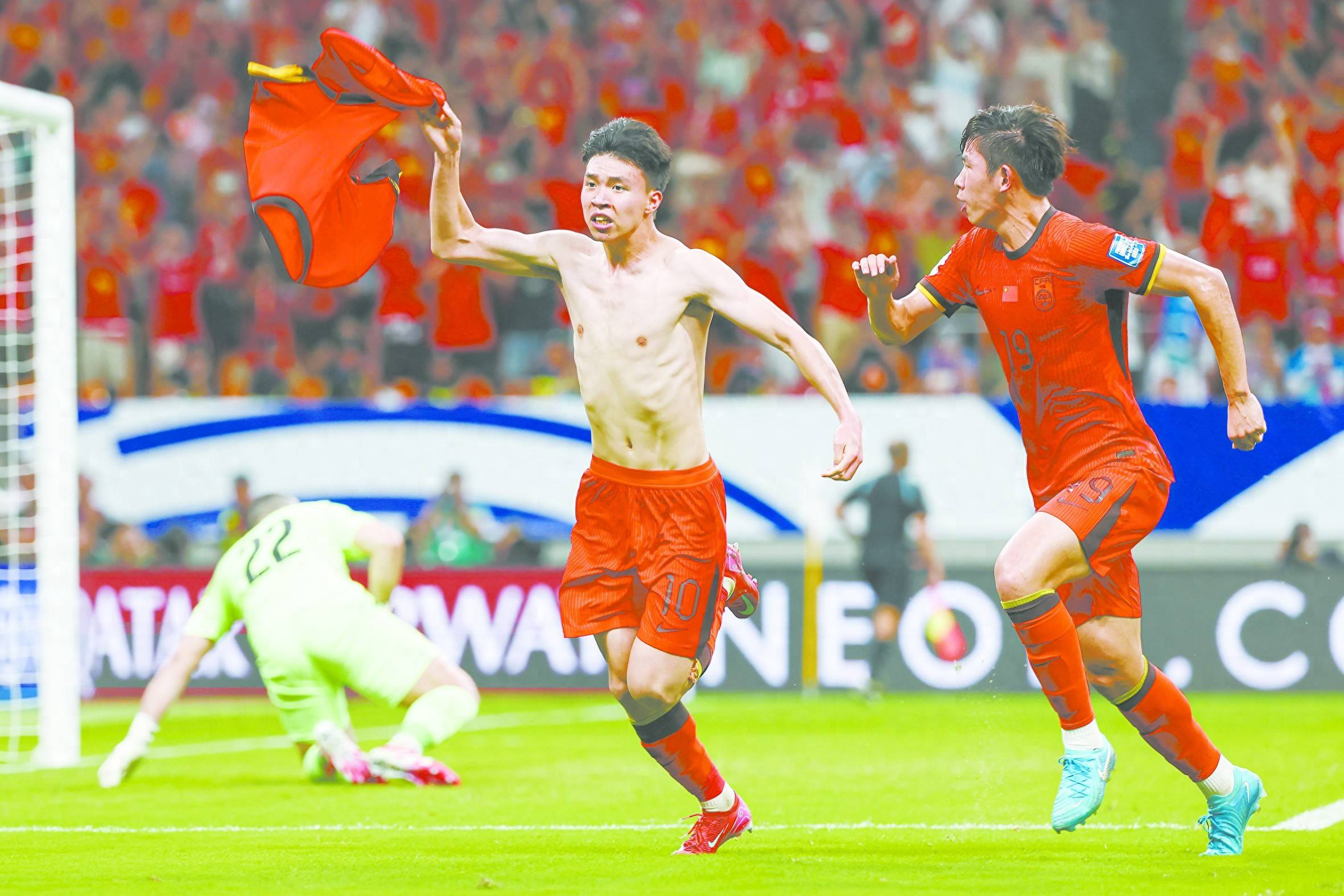 中国足球队成功晋级世界杯重要阶段 中国足球队成功晋级世界杯重要阶段