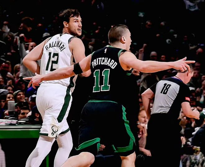 关于雄鹿鏖战天津队，塔图姆扛起全队的信息