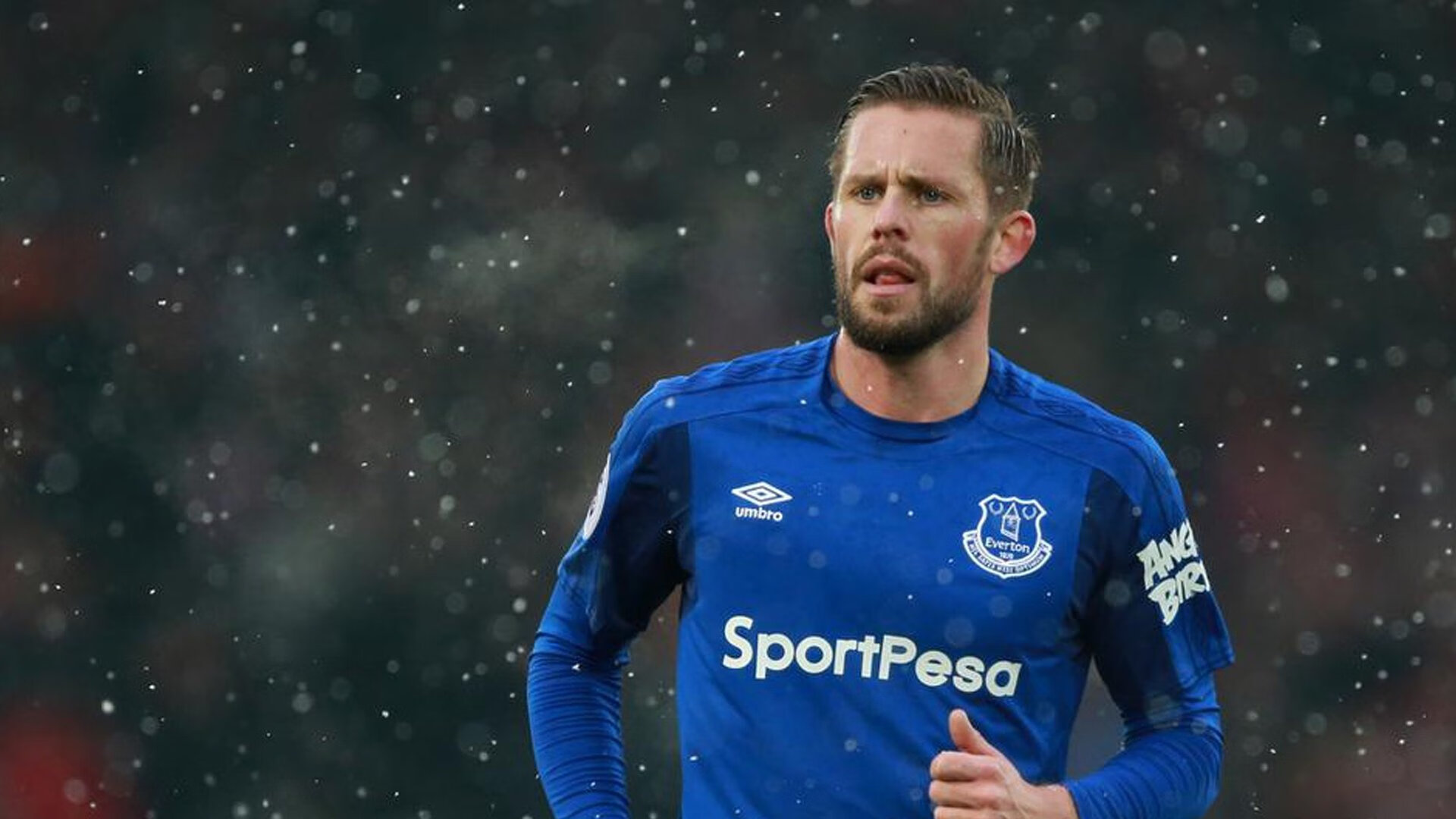 奥亚尔萨瓦尔，厄瓜多尔强压玻利维亚背后的关键先生