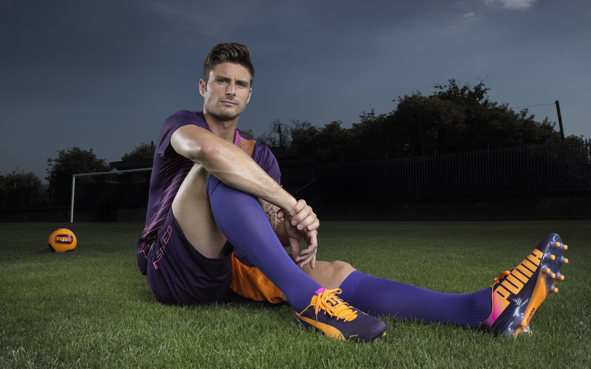 奥亚尔萨瓦尔，厄瓜多尔强压玻利维亚背后的关键先生