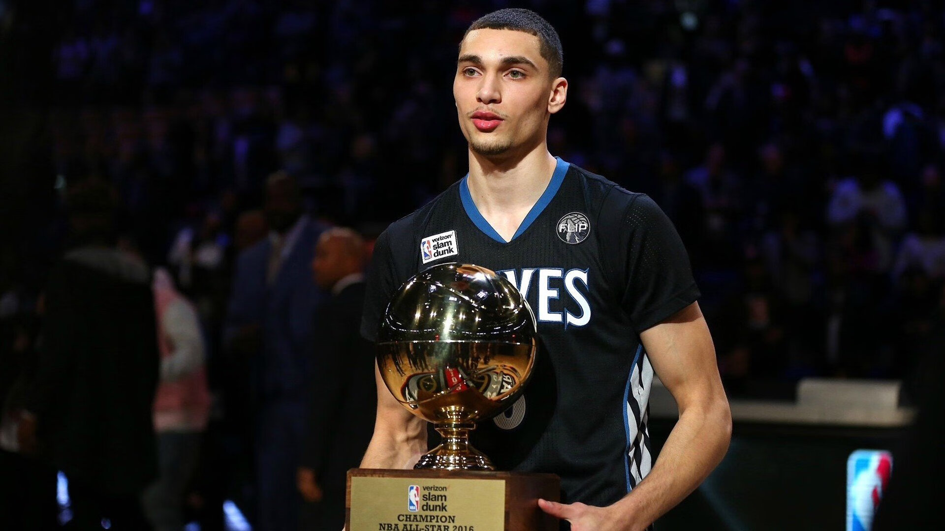 东决关键战之夜,霍勒迪的冠军级表演,如何定义伟大