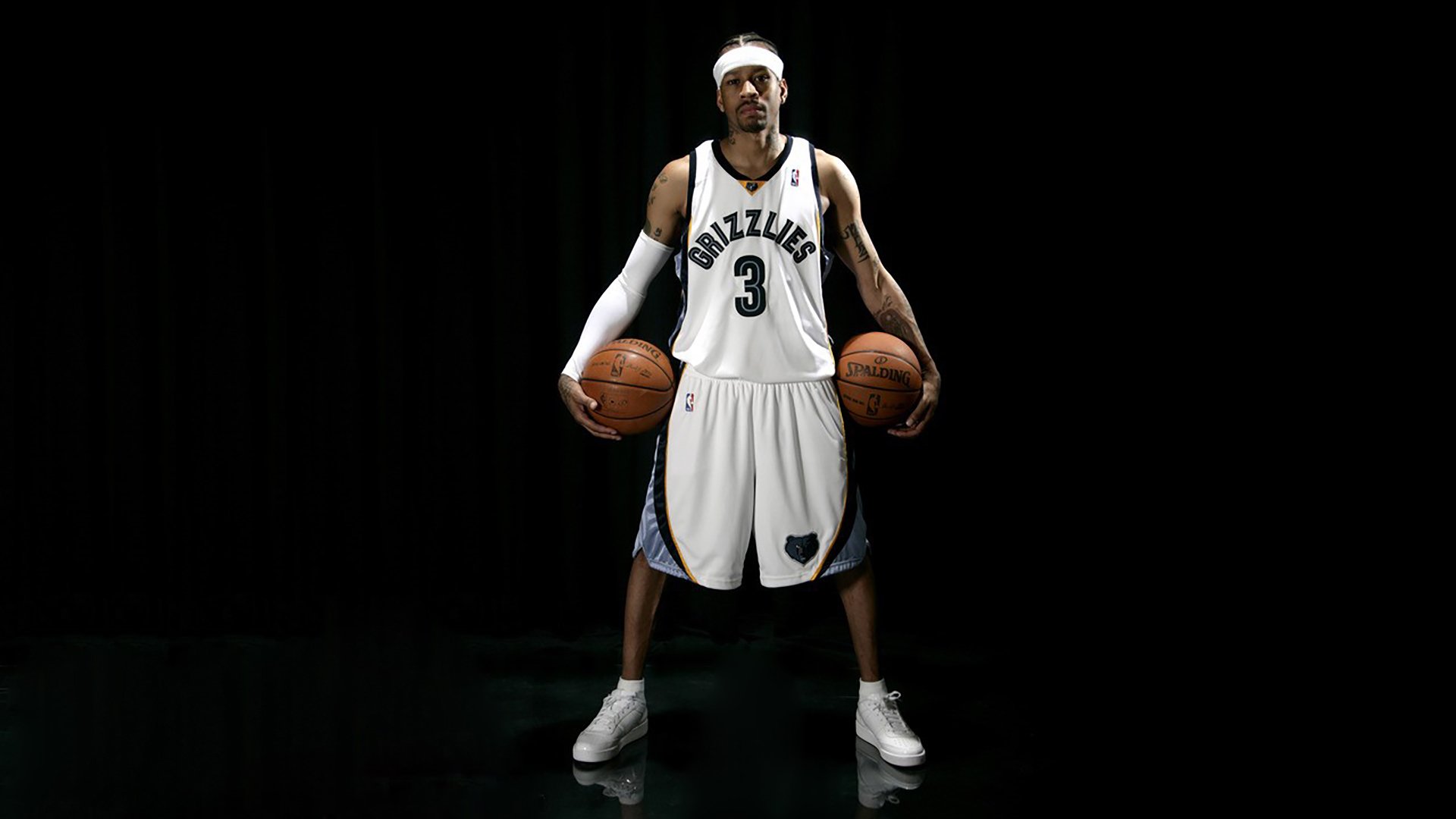 当神话照进现实，希腊斩落加拿大之夜，莫德里奇在另一个战场完成史诗接管